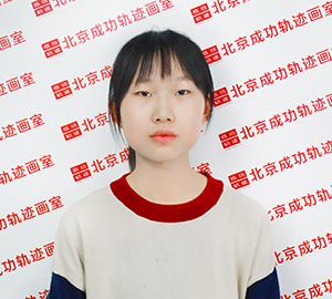 李思颖