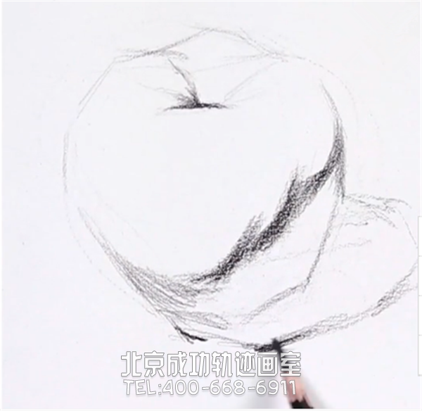 素描苹果的画法及步骤