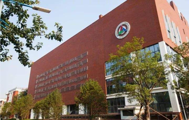 中国传媒大学